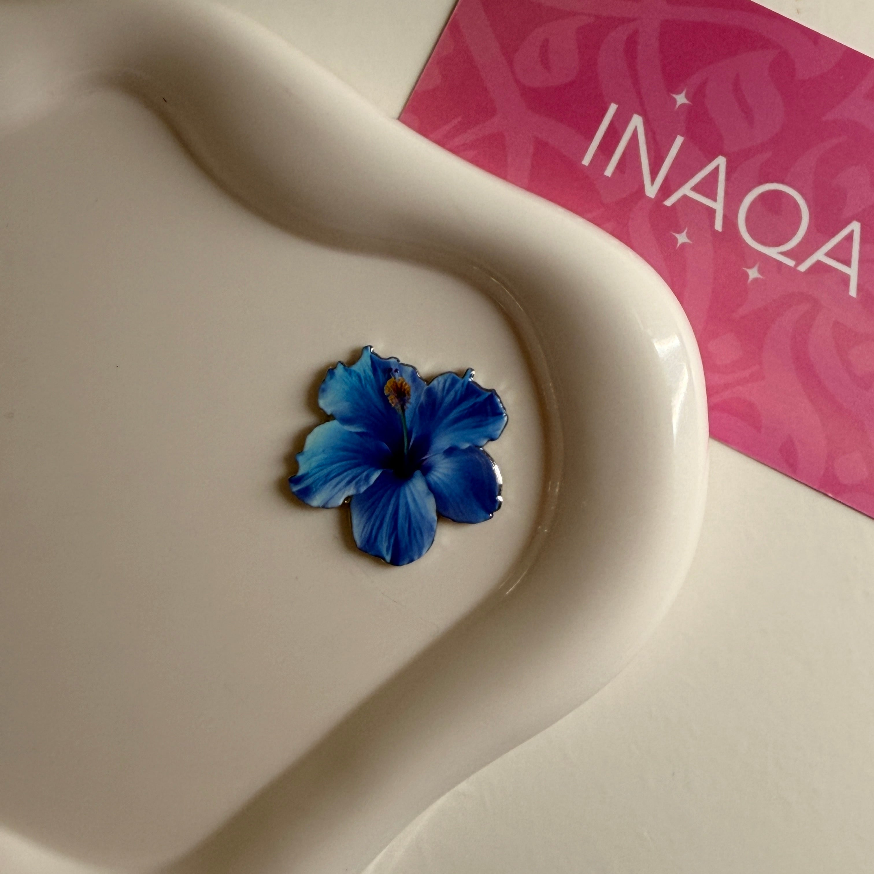 Blue hibiscus Metal sticker ￼