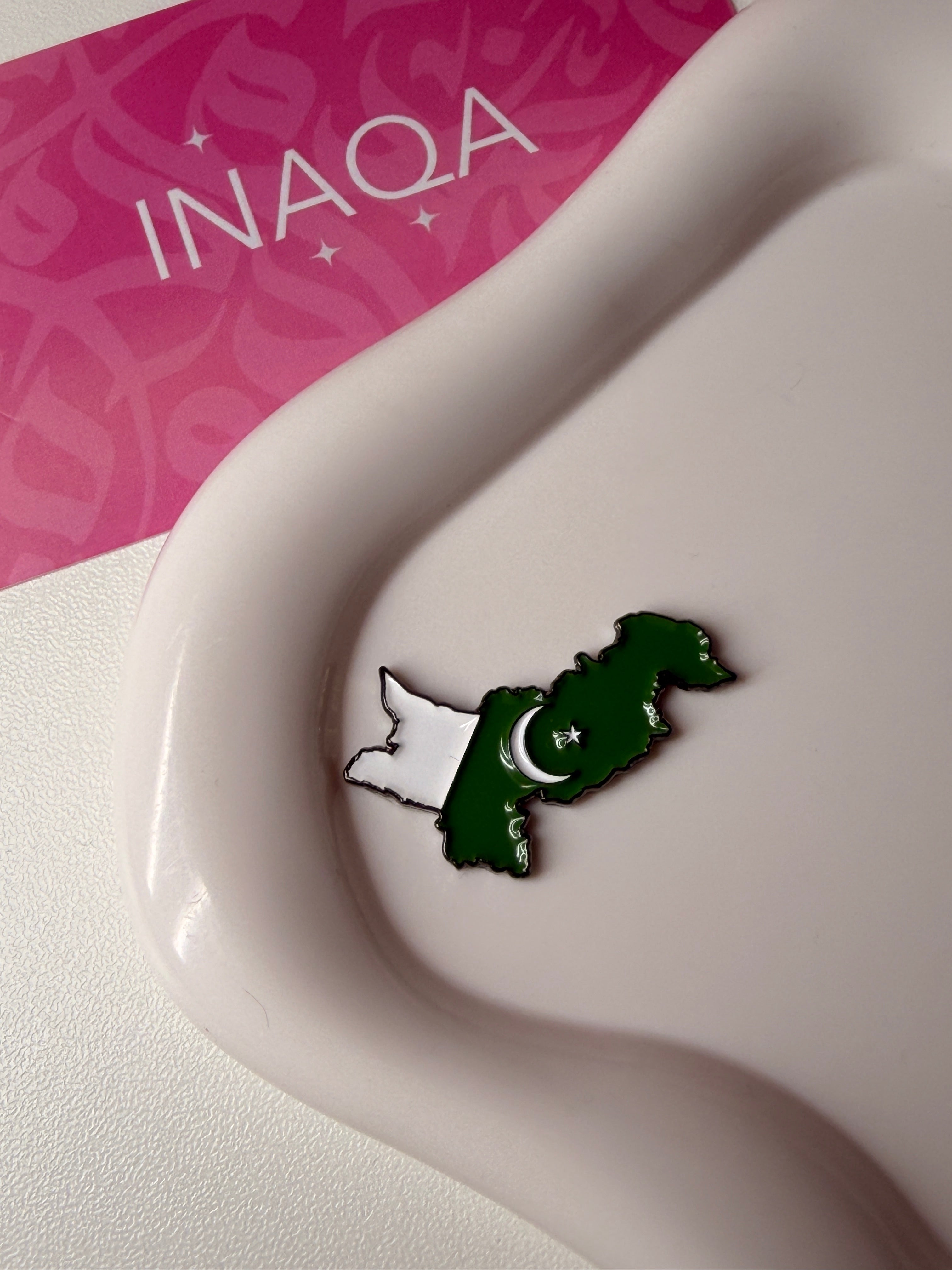 Pakistan Map-Flag Metal Sticker